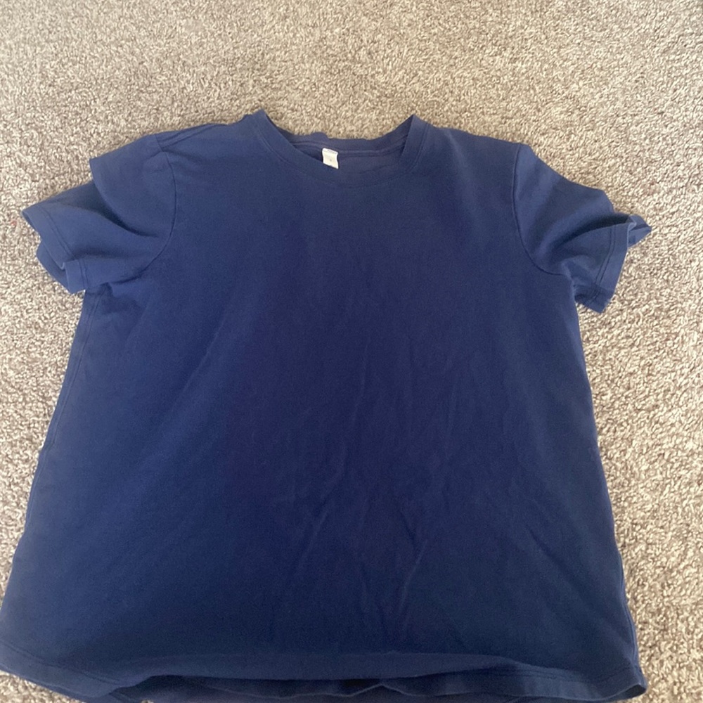 Lululemon t-shirt navy blue